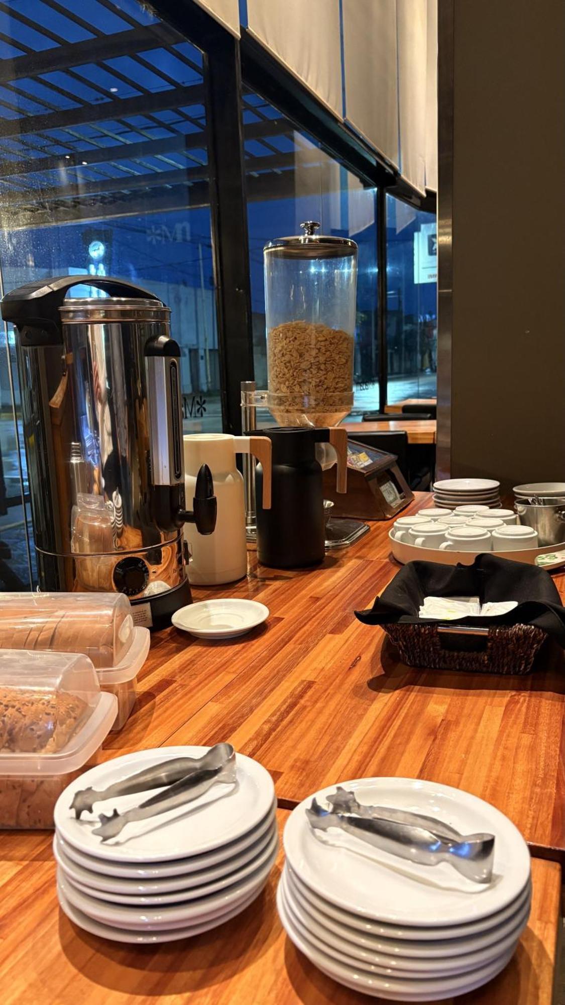Hotel Coll Oficial - Bragado Provincia De Bs As 外观 照片